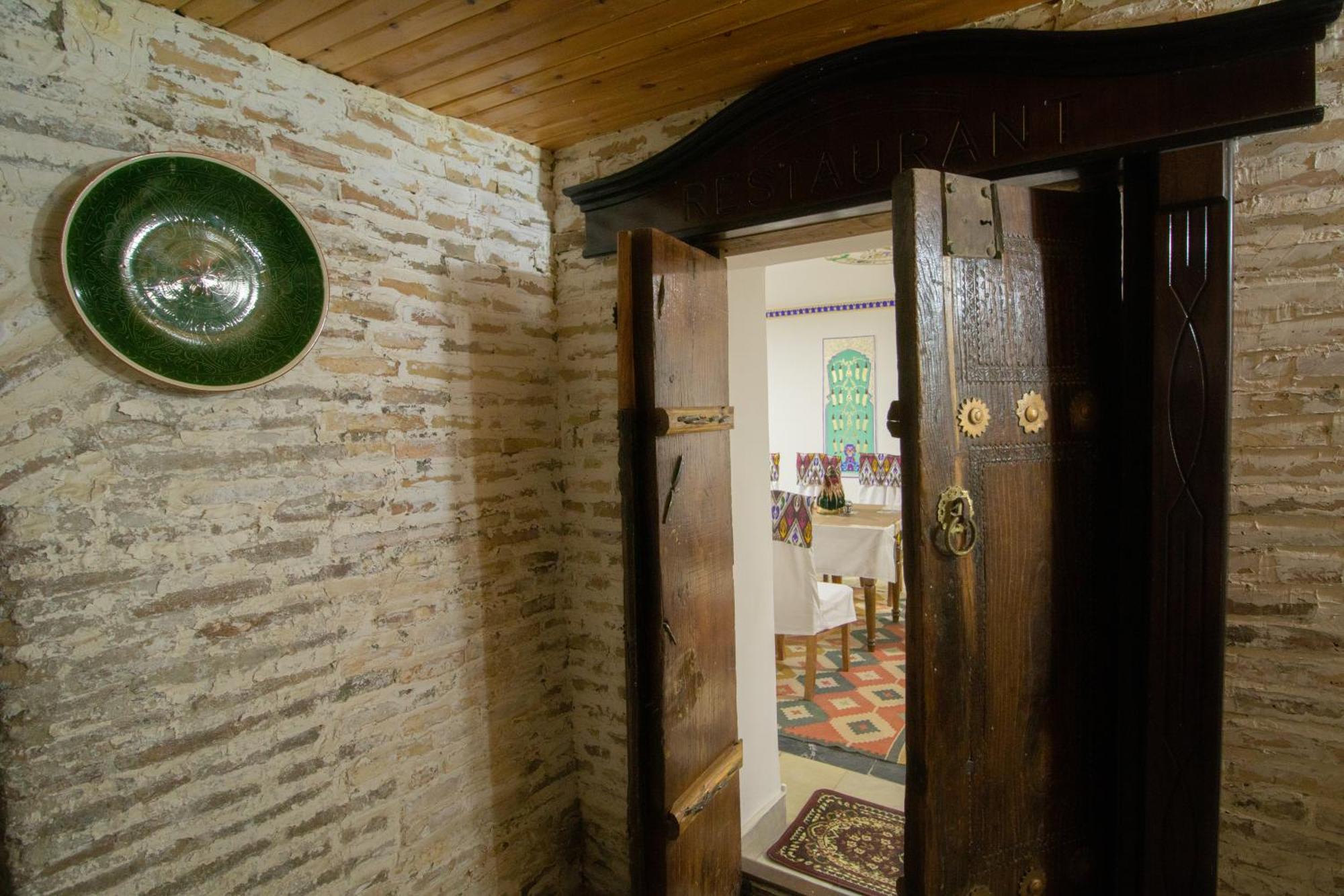 Zaringiz In Boutique Hotel Bukhara Exterior photo